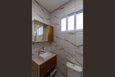 Banheiro de apartamento para alugar com 1 quarto, 38m² em Vila Sao Judas Tadeu, Guarulhos