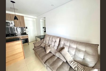 Sala de apartamento para alugar com 1 quarto, 38m² em Jardim Flor da Montanha, Guarulhos