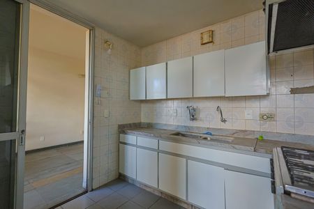 Cozinha de apartamento à venda com 2 quartos, 175m² em São Lucas, Belo Horizonte