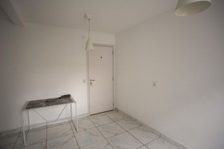 SALA de apartamento para alugar com 2 quartos, 44m² em Parque Nações Unidas, São Paulo