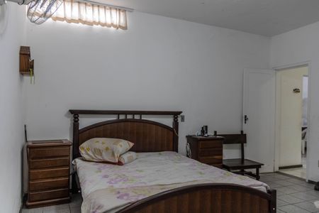 Suíte de casa para alugar com 2 quartos, 145m² em Camargos, Belo Horizonte