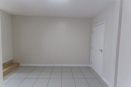 Sala/Quarto de kitnet/studio para alugar com 1 quarto, 28m² em Ipiranga, Belo Horizonte