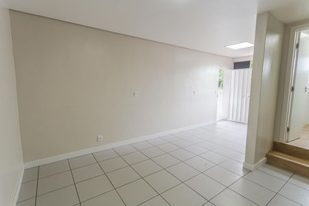 Sala/Quarto de kitnet/studio para alugar com 1 quarto, 28m² em Ipiranga, Belo Horizonte