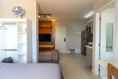 Quarto de kitnet/studio à venda com 1 quarto, 24m² em Vila Campanela, São Paulo