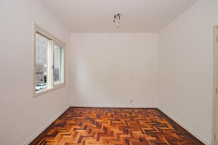 Quarto 1 de apartamento para alugar com 2 quartos, 75m² em Cristo Redentor, Porto Alegre