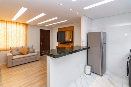 Cozinha de apartamento à venda com 3 quartos, 65m² em Madre Gertrudes, Belo Horizonte