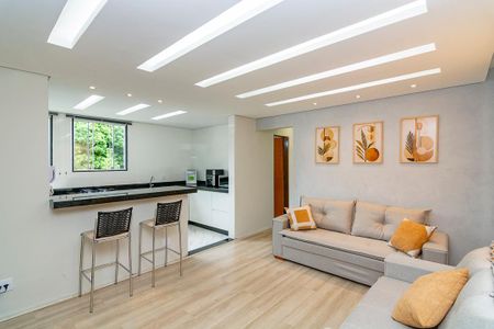 Sala de apartamento à venda com 3 quartos, 65m² em Madre Gertrudes, Belo Horizonte