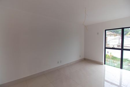 Casa para alugar com 4 quartos, 175m² em Piratininga, Niterói