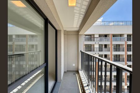 Sacada de kitnet/studio para alugar com 0 quarto, 24m² em Vila Cordeiro, São Paulo