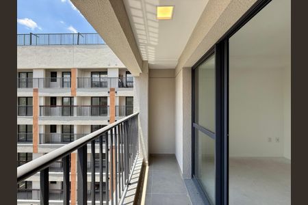 Sacada de kitnet/studio para alugar com 0 quarto, 24m² em Vila Cordeiro, São Paulo