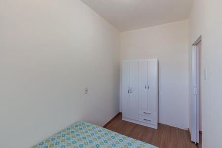 Quarto de apartamento à venda com 1 quarto, 26m² em Azenha, Porto Alegre