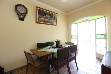 Sala de casa à venda com 4 quartos, 360m² em Milionários, Belo Horizonte