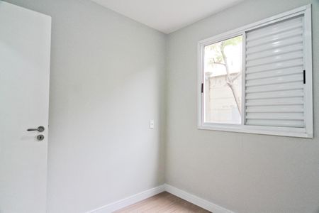 Quarto 1 de apartamento para alugar com 2 quartos, 43m² em Parque Nações Unidas, São Paulo