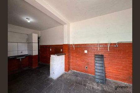 Casa à venda com 4 quartos, 200m² em Betânia, Belo Horizonte