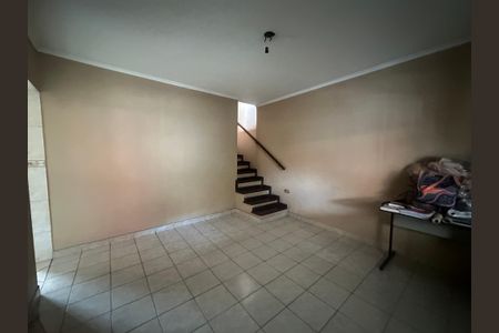 Sala de casa para alugar com 4 quartos, 125m² em Vila Sao Jorge, Barueri