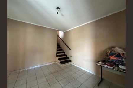 Sala de casa para alugar com 4 quartos, 125m² em Vila Sao Jorge, Barueri