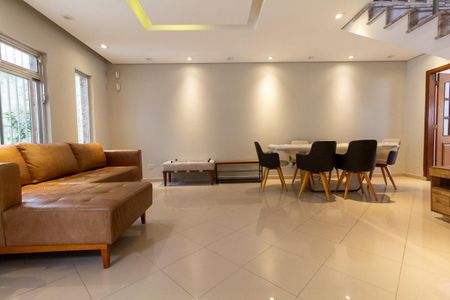 Sala de casa para alugar com 3 quartos, 250m² em Vila Gomes Cardim, São Paulo