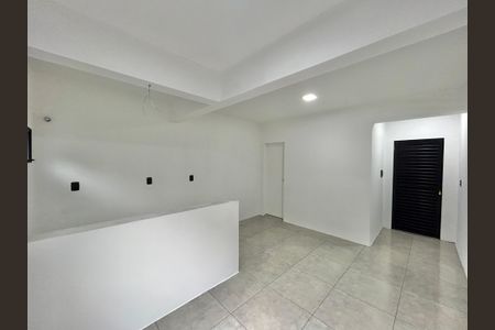 Sala - Cozinha de apartamento para alugar com 2 quartos, 42m² em Rondônia, Novo Hamburgo