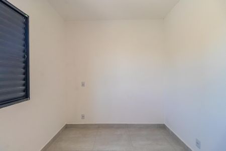 Quarto 1 de apartamento para alugar com 3 quartos, 60m² em Outeiro de São Fernando, Barueri