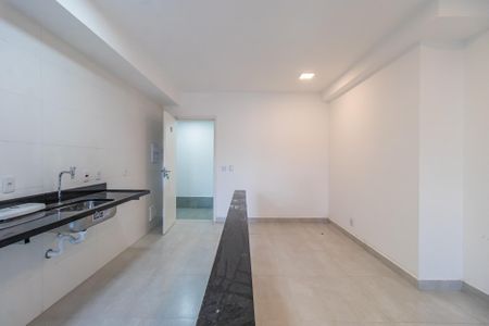 Sala/Cozinha de apartamento para alugar com 3 quartos, 68m² em Outeiro de São Fernando, Barueri