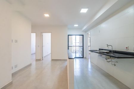 Sala/Cozinha de apartamento para alugar com 3 quartos, 68m² em Outeiro de São Fernando, Barueri