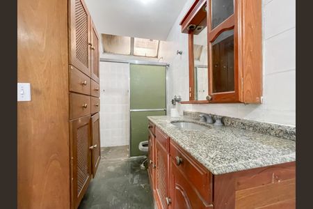 Banheiro da Suíte de casa para alugar com 1 quarto, 80m² em Centro, Osasco