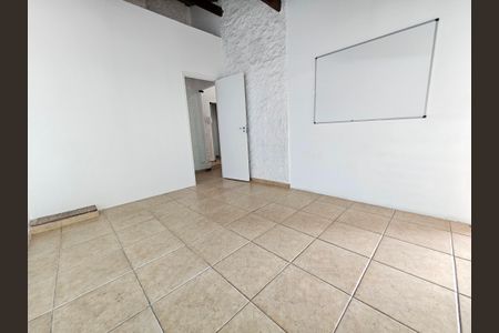 Sala 2 de casa para alugar com 5 quartos, 900m² em Vila Cordeiro, São Paulo