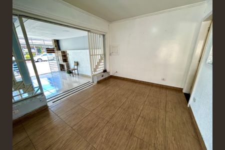 Sala de casa à venda com 2 quartos, 150m² em Vila Rosalia, Guarulhos
