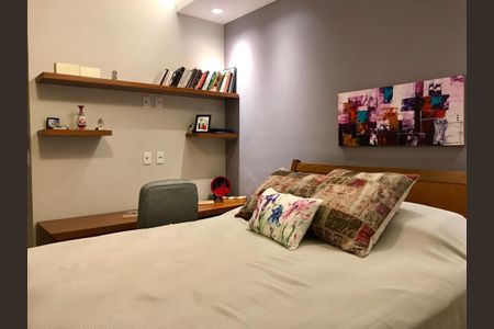 Quarto 1 de apartamento para alugar com 4 quartos, 148m² em Copacabana, Rio de Janeiro