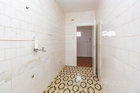 Cozinha de apartamento para alugar com 1 quarto, 55m² em Navegantes, Porto Alegre