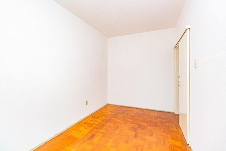 Quarto de apartamento para alugar com 1 quarto, 55m² em Navegantes, Porto Alegre