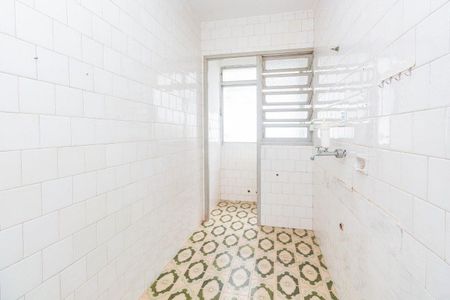 Cozinha de apartamento para alugar com 1 quarto, 55m² em Navegantes, Porto Alegre