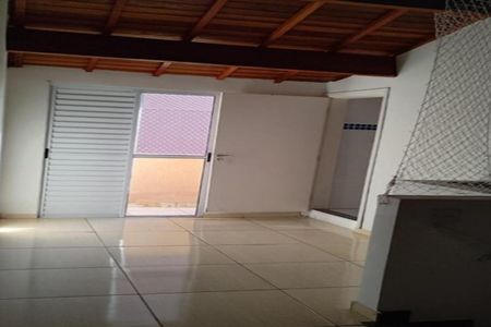 Casa para alugar com 3 quartos, 180m² em Chácara Seis de Outubro, São Paulo