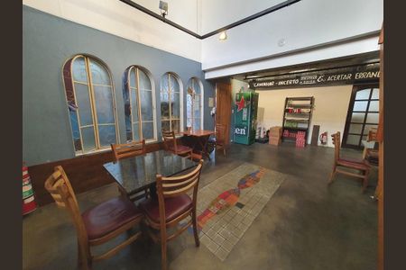 Sala de casa para alugar com 2 quartos, 163m² em Pompeia, São Paulo