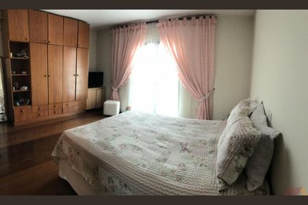 Casa à venda com 4 quartos, 150m² em Jardim Modelo, São Paulo