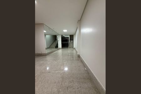 Casa para alugar com 3 quartos, 280m² em Jardim América, Goiânia