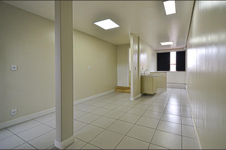 Quarto de kitnet/studio para alugar com 1 quarto, 28m² em Ipiranga, Belo Horizonte