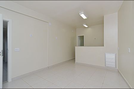 Quarto de kitnet/studio para alugar com 1 quarto, 25m² em Ipiranga, Belo Horizonte