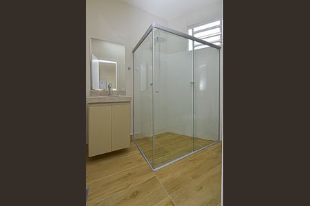 Banheiro de kitnet/studio para alugar com 1 quarto, 25m² em Ipiranga, Belo Horizonte