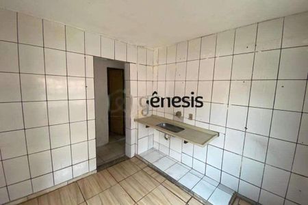 Casa à venda com 6 quartos, 312m² em Estrela do Oriente, Belo Horizonte