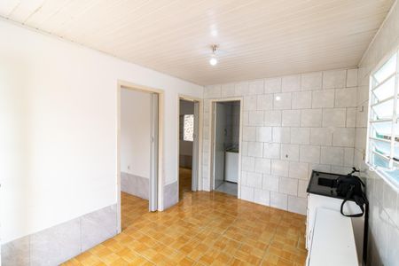 Sala/Cozinha de casa para alugar com 2 quartos, 60m² em Medianeira, Porto Alegre