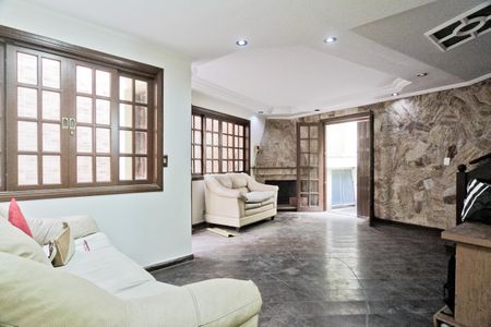 Sala de casa à venda com 3 quartos, 380m² em Vila Basileia, São Paulo