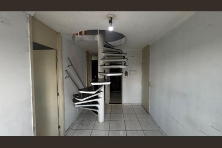 Sala de apartamento à venda com 3 quartos, 86m² em Vila Lutécia, Santo André