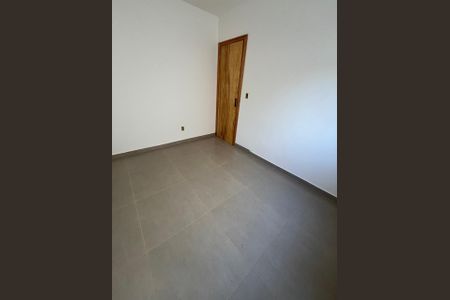 Casa à venda com 2 quartos, 74m² em Nonoai, Porto Alegre