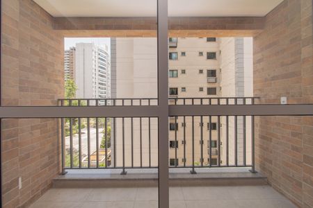 Varanda de kitnet/studio à venda com 1 quarto, 24m² em Chácara Klabin, São Paulo