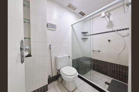 Banheiro de apartamento à venda com 1 quarto, 42m² em Centro, Rio de Janeiro