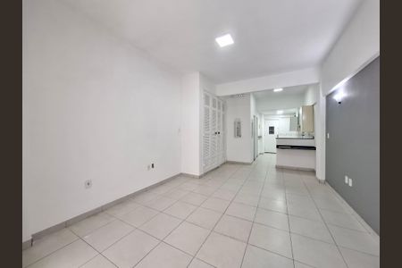 Sala/Quarto de apartamento à venda com 1 quarto, 42m² em Centro, Rio de Janeiro