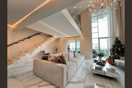 Apartamento à venda com 4 quartos, 212m² em Jardim Morumbi, São Paulo