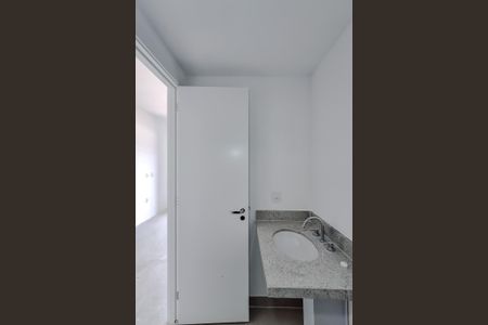 Banheiro de kitnet/studio à venda com 1 quarto, 25m² em Ipiranga, São Paulo