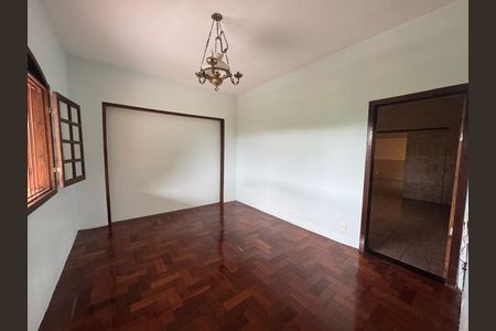 Casa para alugar com 3 quartos, 150m² em Etelvina Carneiro, Belo Horizonte